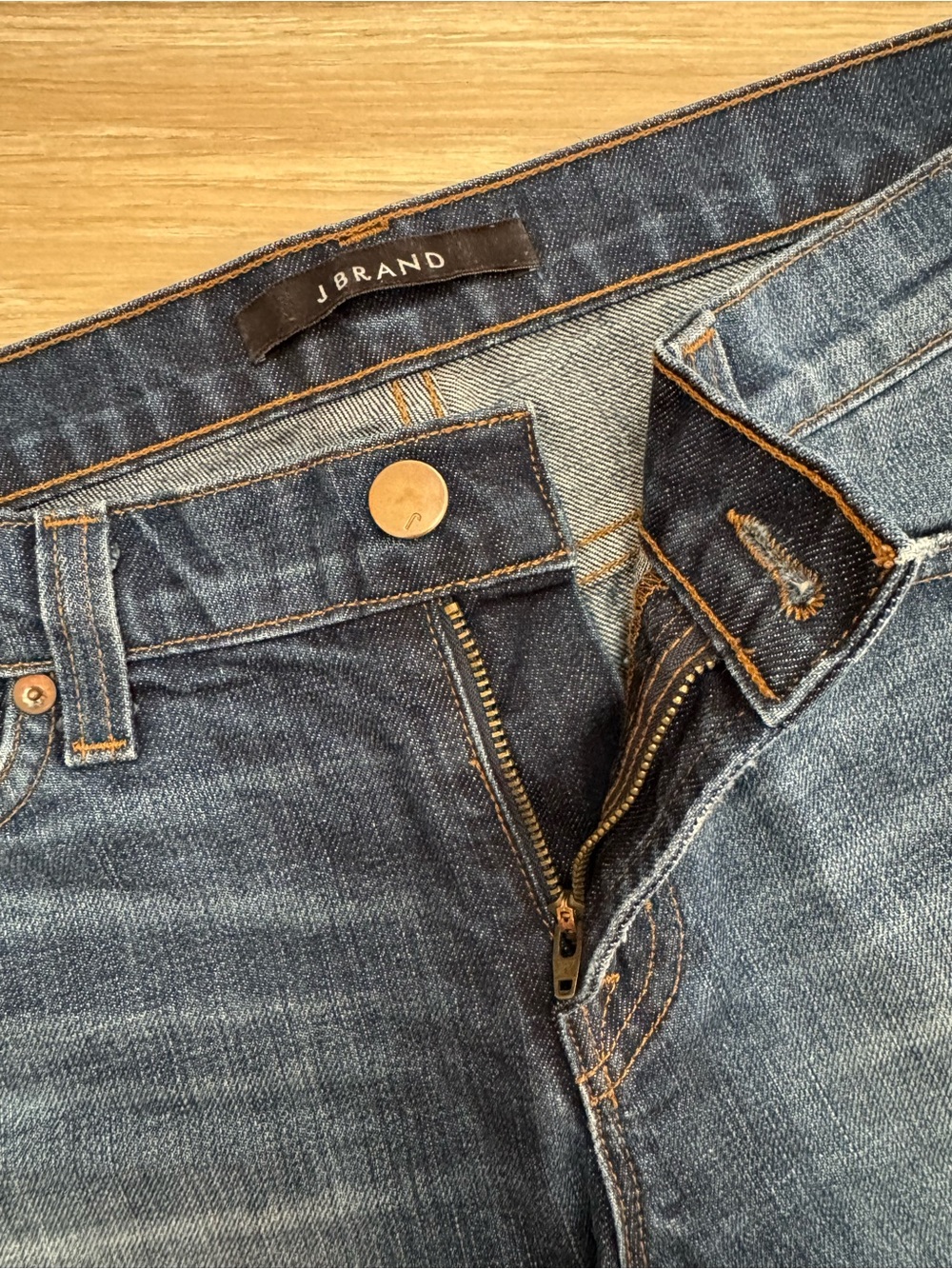 J Brand Cut-Off Short Ringer Size 28 - Picture 7 of 11